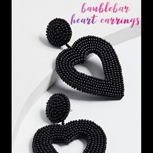BaubleBar Heart earrings ❤️